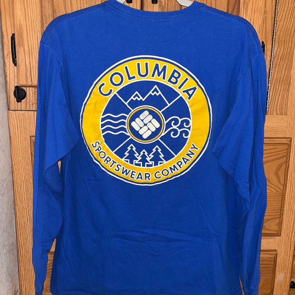 Men’s Columbia L shirt